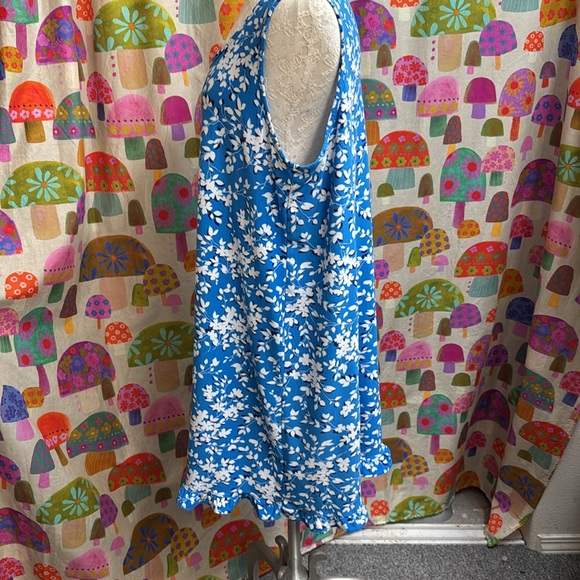 Draper James Ruffle Nightgown. L/XL - Picture 7 of 9